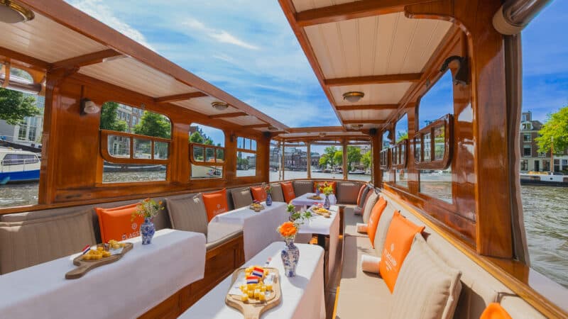 Public tour Luxury Saloon Boat Cruise with Cheese and Wine