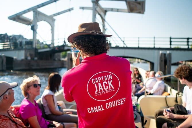 Amsterdam Captain Jacks Signature Cruise - 1,5 hour & Small group